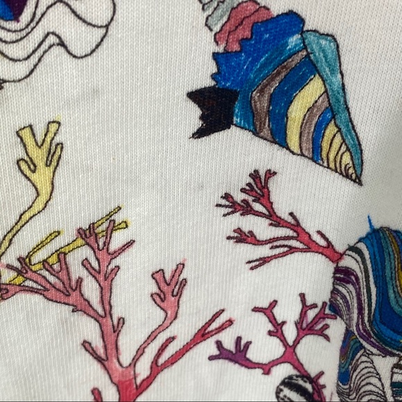 GUC & Other Stories Shell Algae Printed Crop Top - Picture 11 of 12